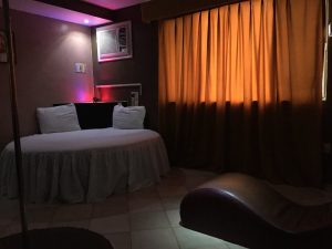 motel bahia malibu tampico